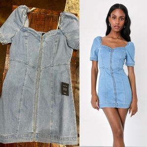 Trending Vibe medium Wash Zip-Front Denim Dress